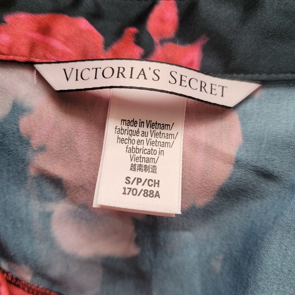 Victoria's Secret Satin Pajama Set - Picture 3 of 5